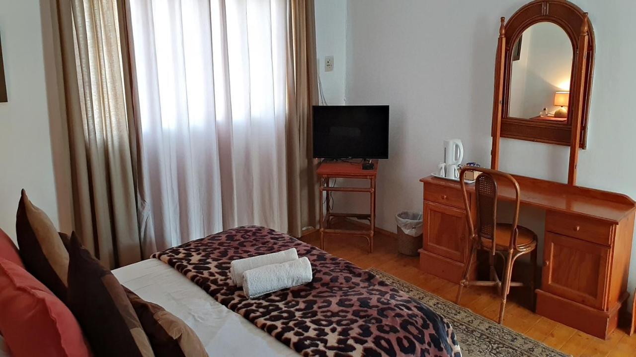 הארטביספורט Lake Motel מראה חיצוני תמונה